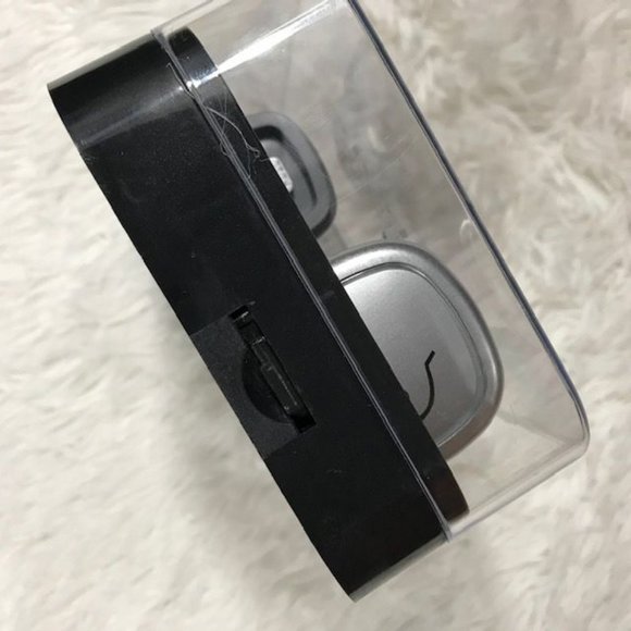 NWOT Rabbit Wine Stainless Steel Preserver with Two Vacuum Stoppers - Silver - Picture 7 of 10